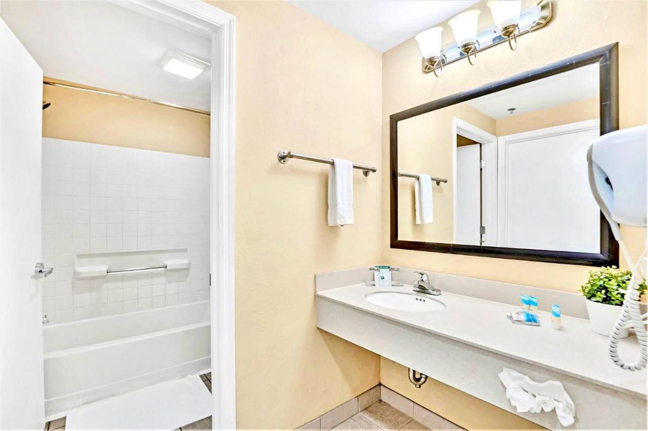 אורלנדו Cozy 1Br With Two Queen Beds - Pool And Hot Tub - Close To Disney מראה חיצוני תמונה